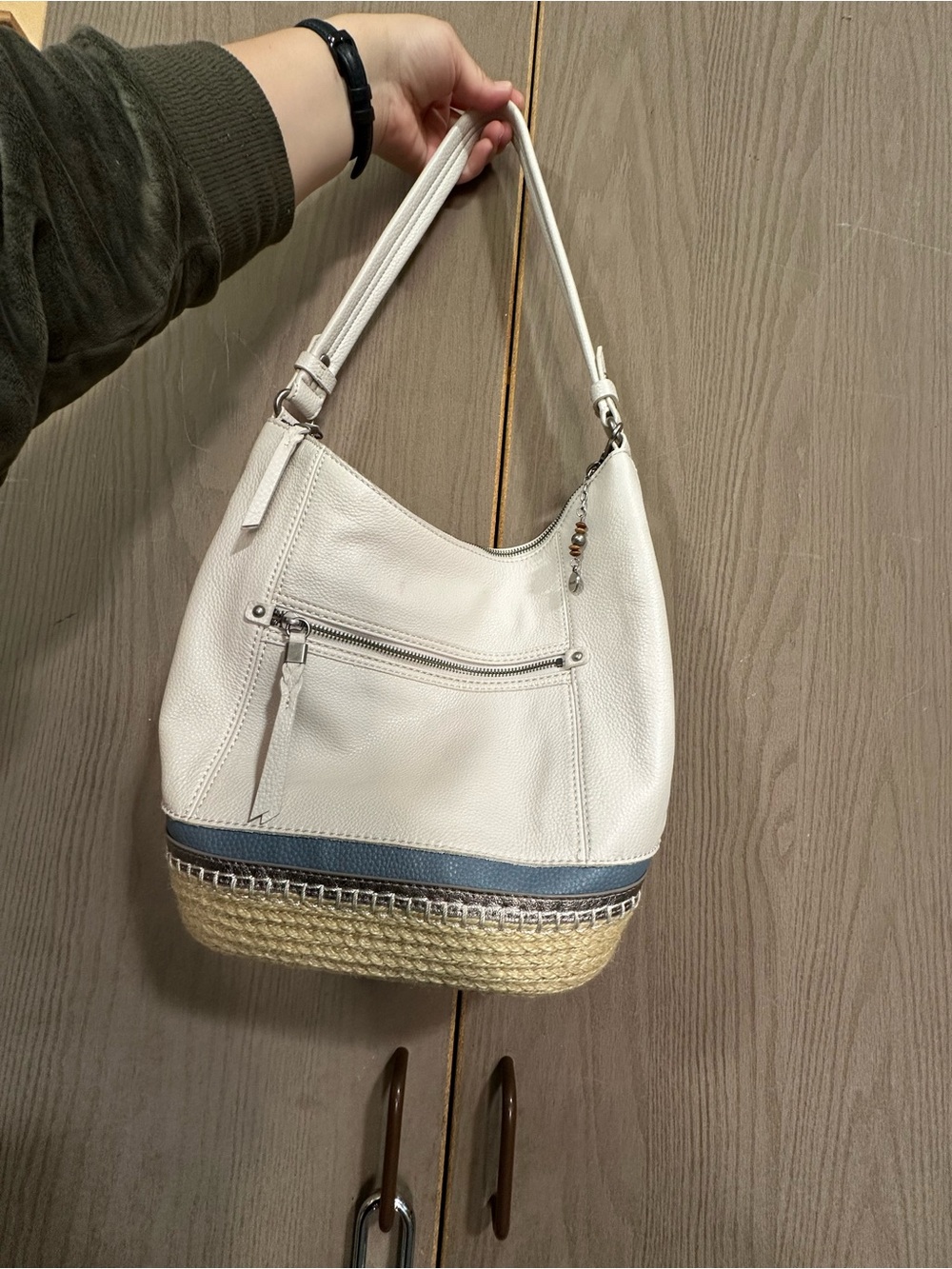 The Sak Sequoia Hobo Bag - Picture 3 of 8